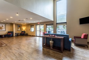 Comfort Inn & Suites Albuquerque - Large Lobby with Plenty of Seating